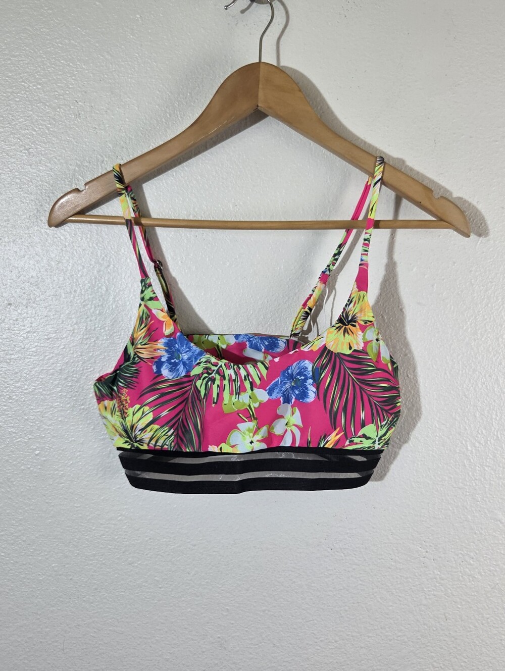 Edel Qual Bikini Top Womens Medium Tropical Beach Floral Pink Swim Top NWT